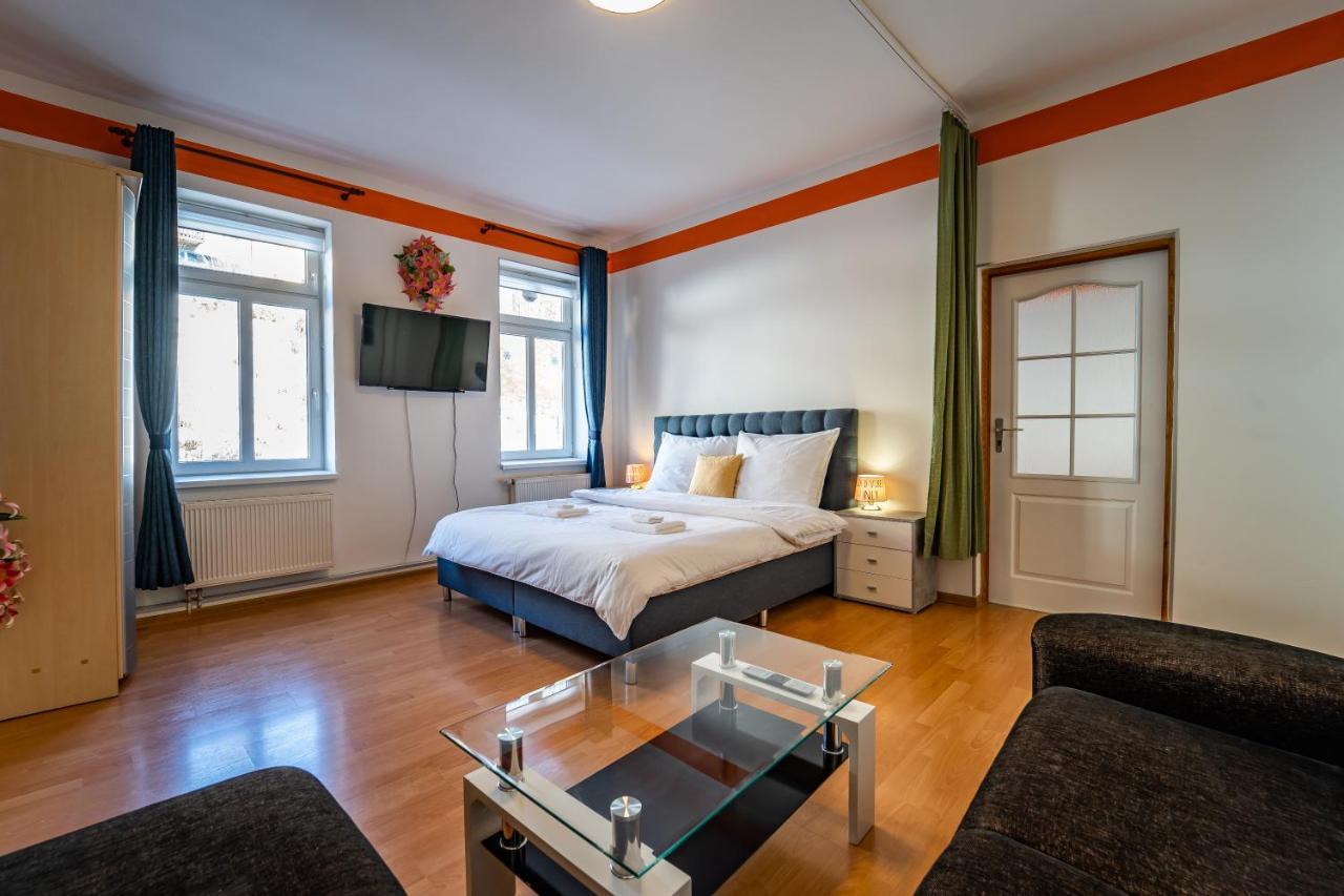 Tuan Long Apartments Jáchymov Esterno foto